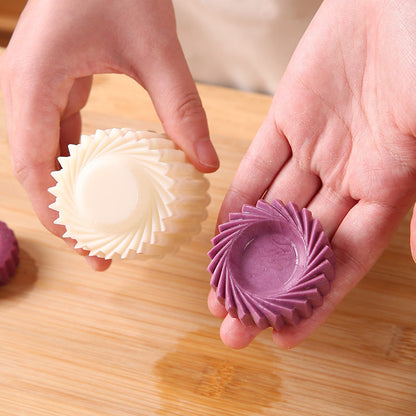 🔥 Last Day 50% OFF–Creative Double-Ended Pastry Mold
